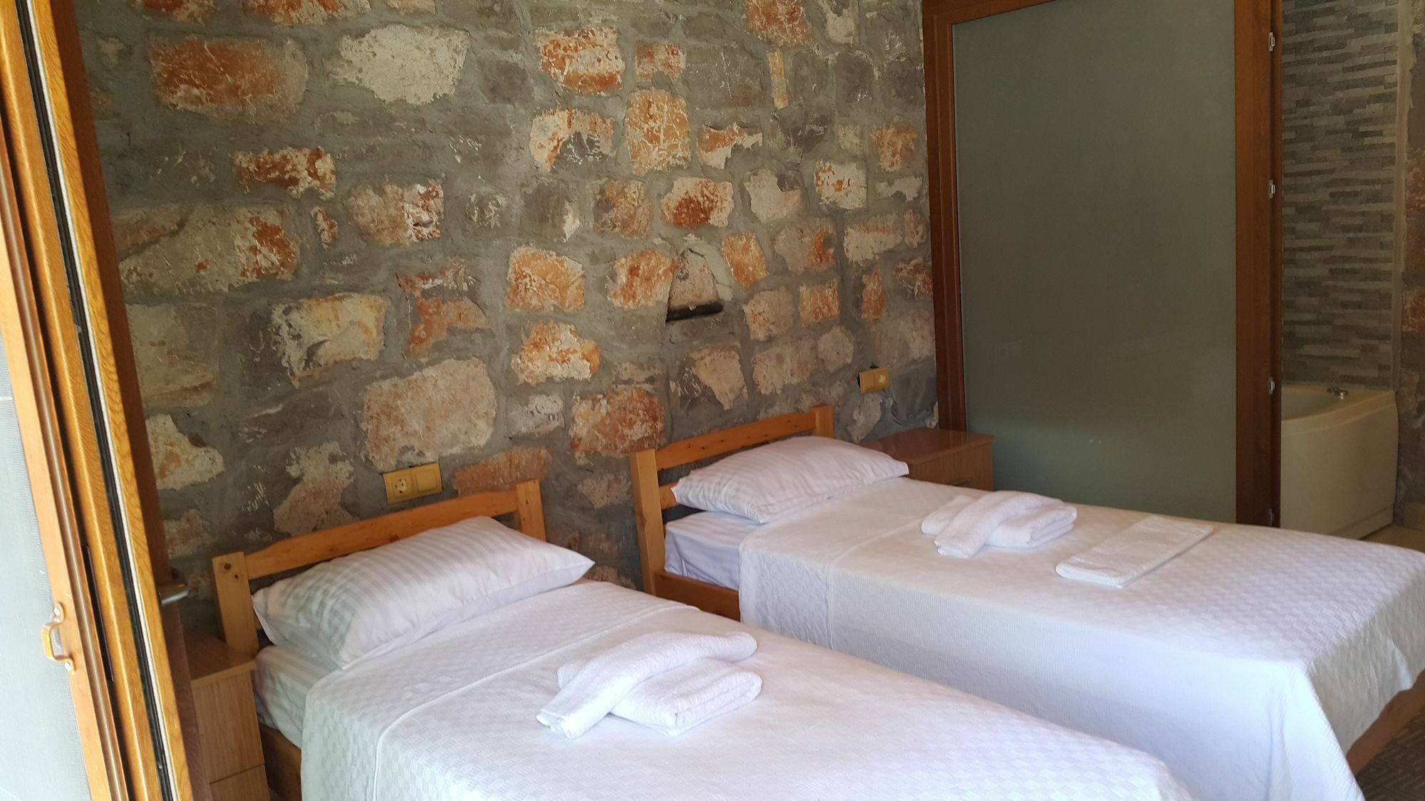 פאראליה Kabak Armes Hotel מראה חיצוני תמונה
